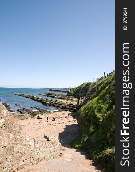 The coast near the castle at st andrews in scotland