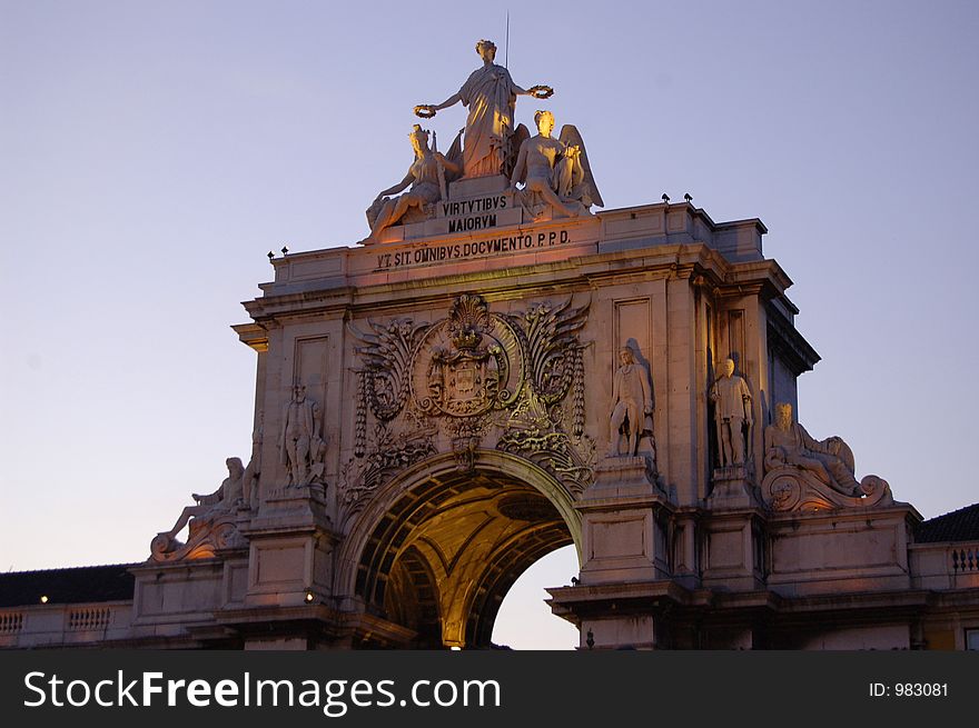 Augusta arch in praca do Comercio in lisbon