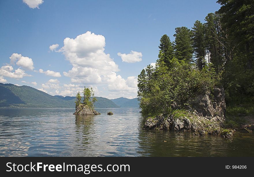 Small island in Teletskoe lake