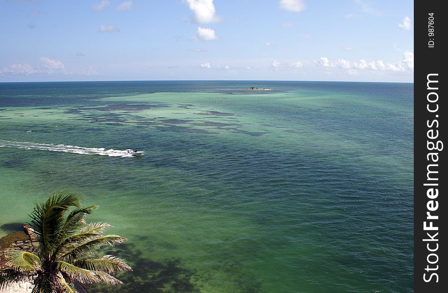 Spectacular ocean view from atop the overseas railroad bridge in Bahia Honda