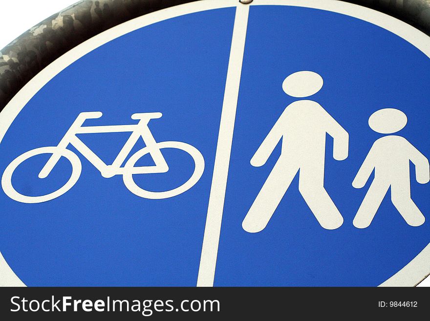 Traffic sign for bicycling and walking
