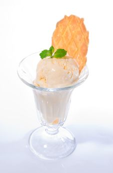 Vanilla Ice Cream In Glass Cup Stock Images