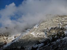 Cloud On Snow Moutain And Lake Royalty Free Stock Photos Cloud On Snow Moutain And Lake Royalty Free Stock Photos