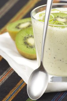 Refreshment And Creamy Milkshake Kiwi And Lime Royalty Free Stock Photos Refreshment And Creamy Milkshake Kiwi And Lime Royalty Free Stock Photos