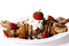 Dessert Plate Witn Pancakes And Strawberry Royalty Free Stock Photos