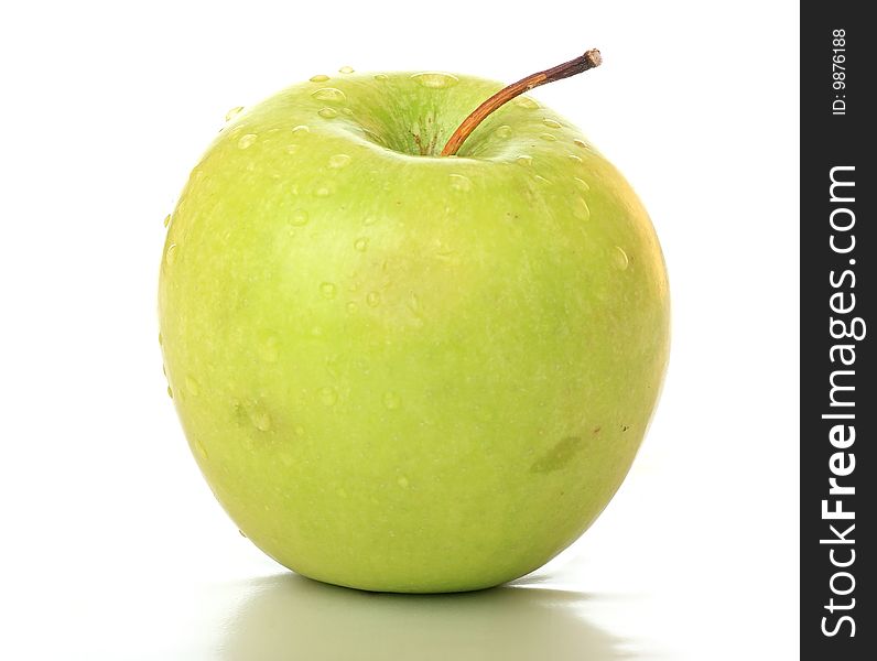 Green apple. Ripe fresh fruit.