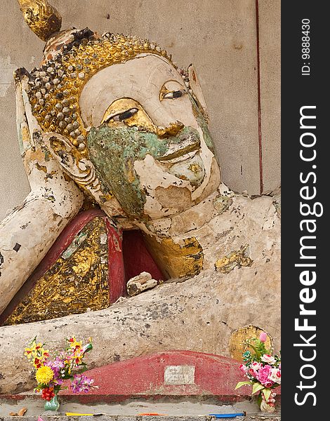 188 Years Old Reclining Buddha Image