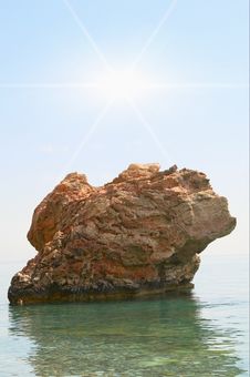 Wonderful Alone Cliff In The Mediterranean Sea. Royalty Free Stock Photos Wonderful Alone Cliff In The Mediterranean Sea. Royalty Free Stock Photos