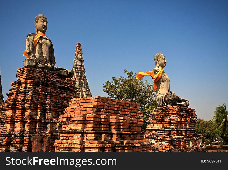 Statues of Buddha was broken by Khmer at 18 century