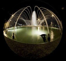 Fountain At Night Royalty Free Stock Image Fountain At Night Royalty Free Stock Image