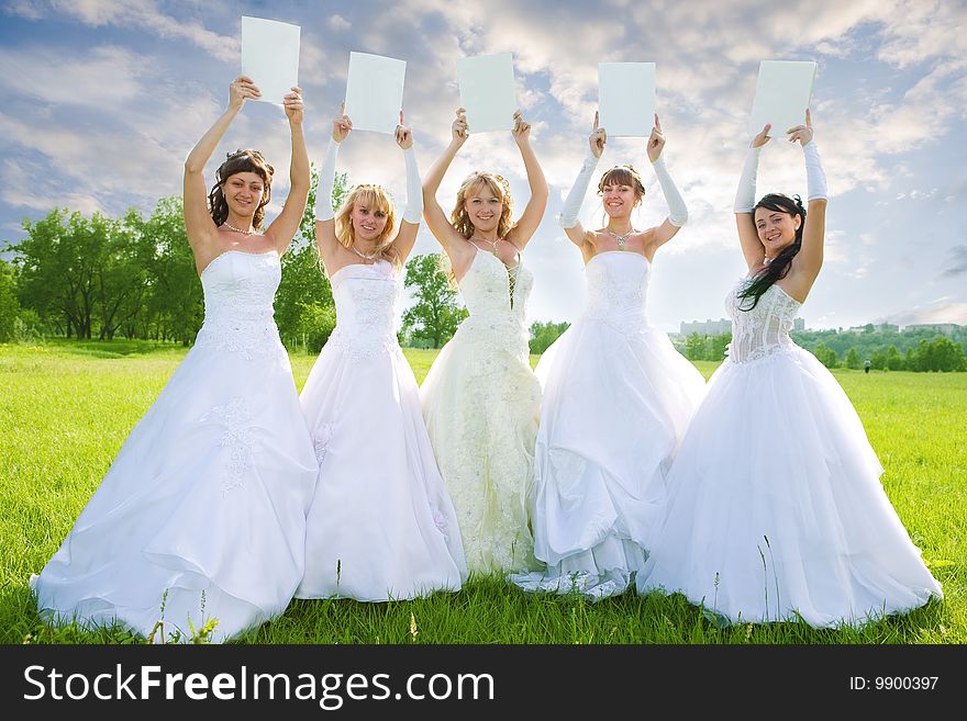 Beauty Group Of Bride