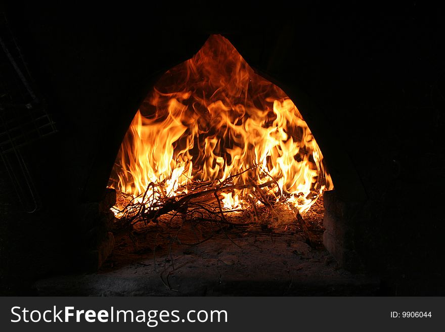 Traditional oven to make bread