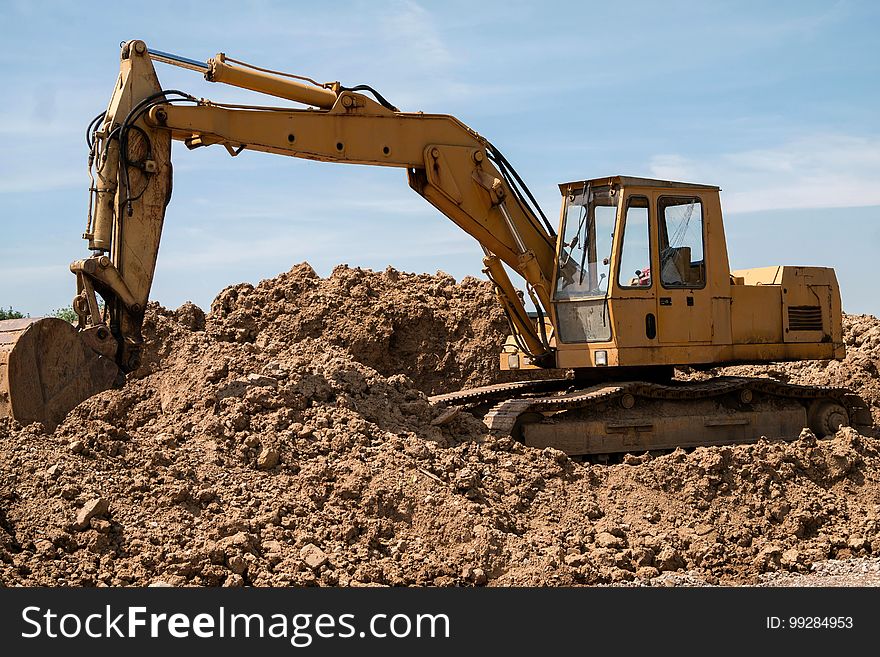 Bulldozer, Soil, Construction Equipment, Construction