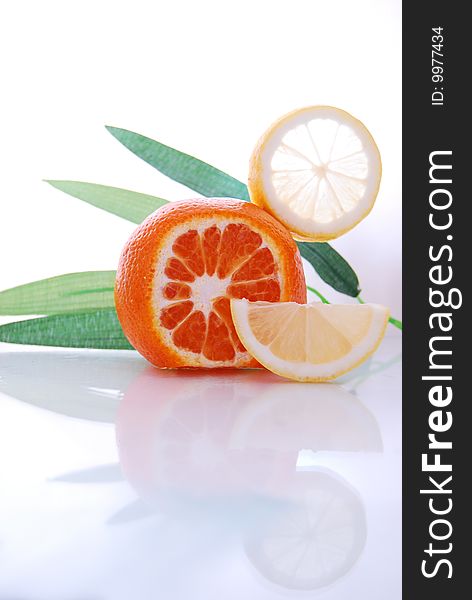 Composition which contain lime orange and the leaf. Composition which contain lime orange and the leaf