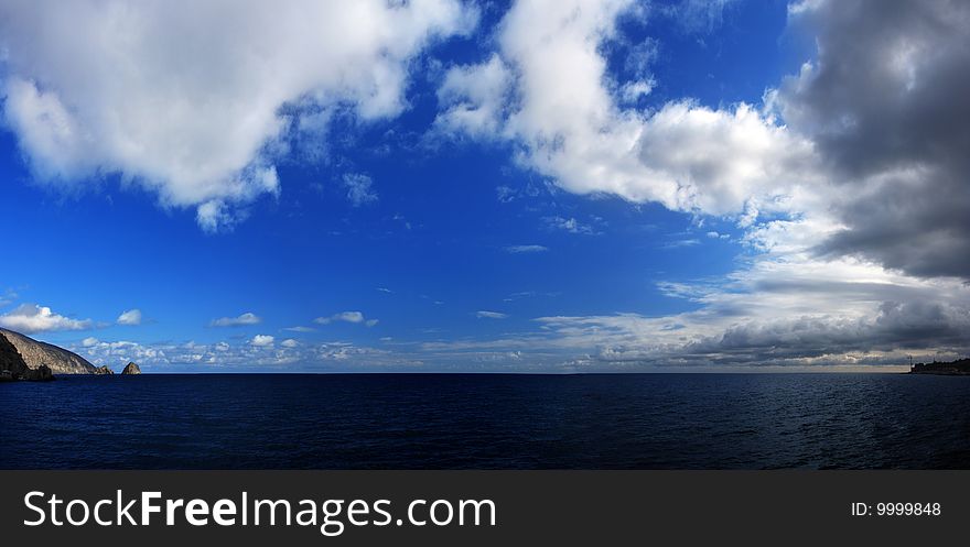 Beautiful view of sea and blue sky with clouds