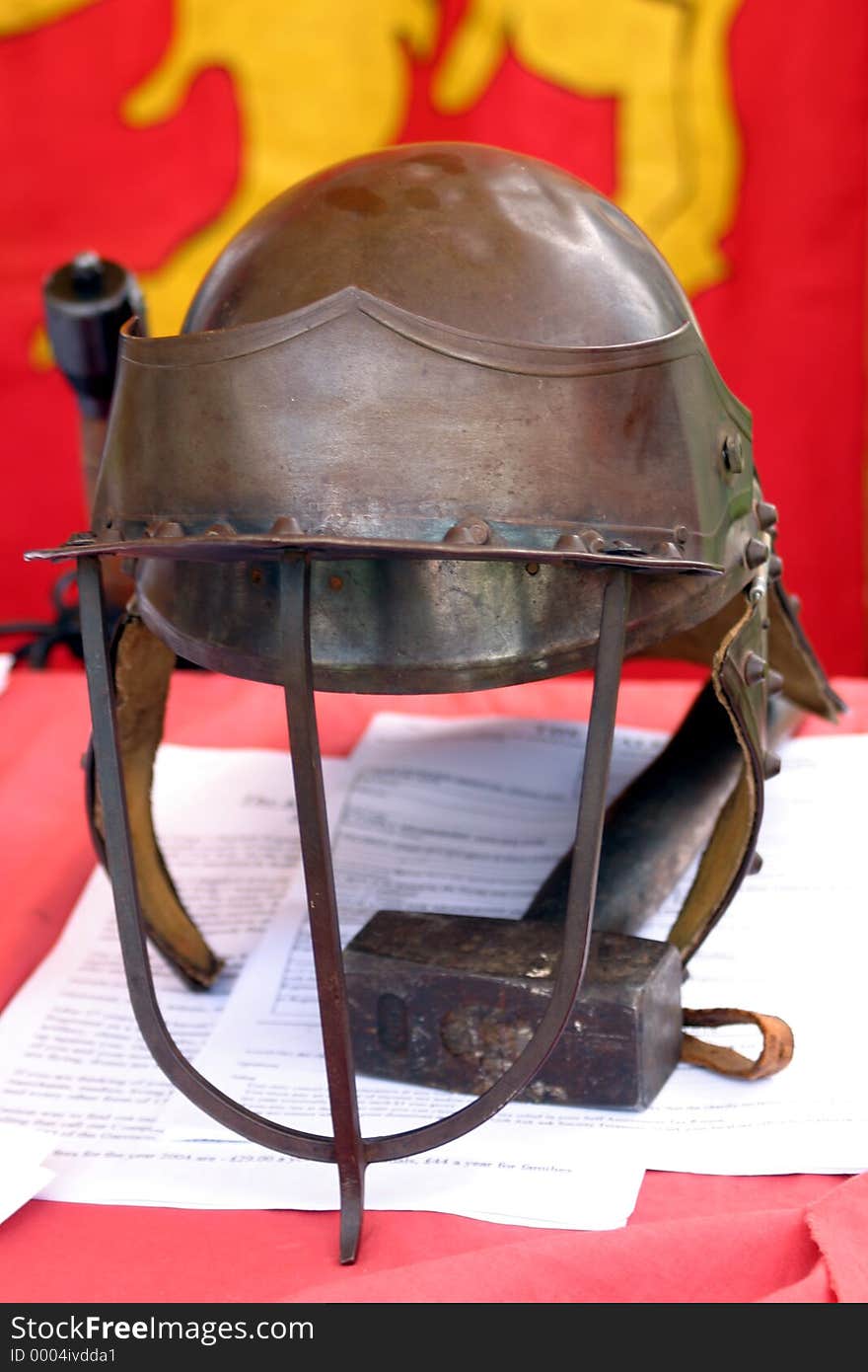 Engish civil war cavaliers' helmet, 17th century. Engish civil war cavaliers' helmet, 17th century.