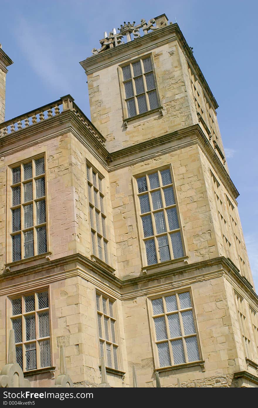 Elisabethan Manor, Hardwick Hall, Derbyshire, the family seat of the Earls of Shrewsbury, os famous of which Bess of Harwick who styled herself on the then Queeen Elisabeth I.