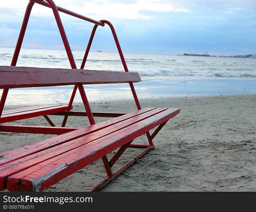 Beach bench