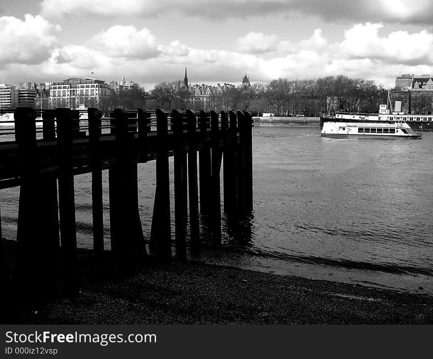 This is one of many wonderful views of the River Thames that runs through central London. This is one of many wonderful views of the River Thames that runs through central London.