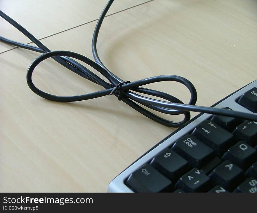 Keyboard with a cable