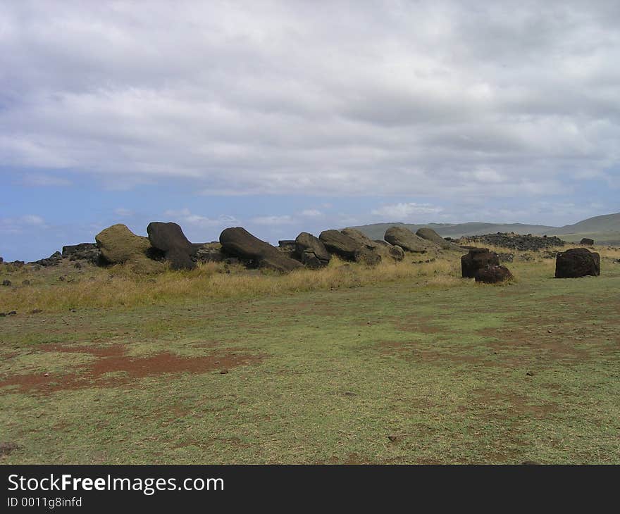 Easter Island - fallen moais at Ahu Hanga Te'e