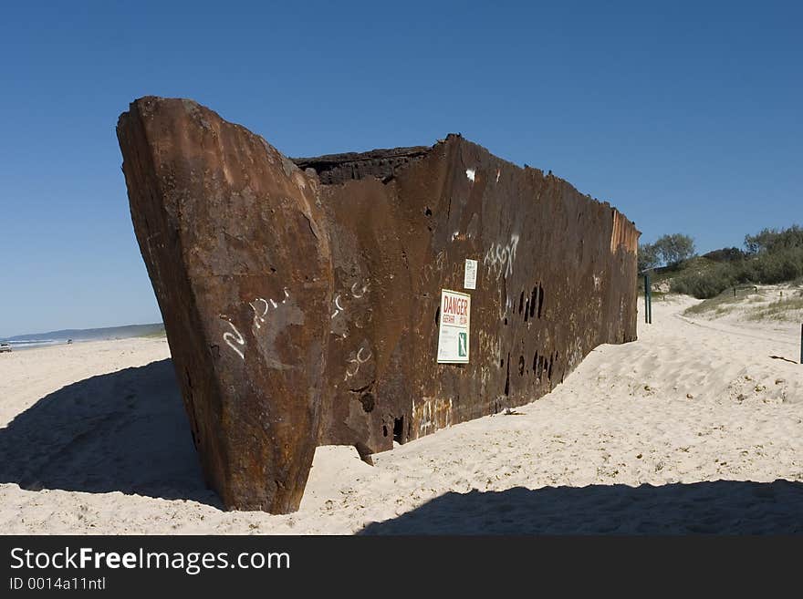 Ventures Shipwreck at noosa beach