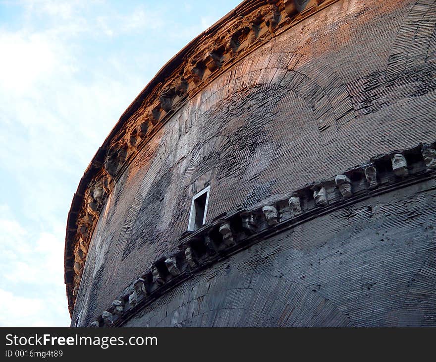 Side view of Pantheon in Rome, Italy