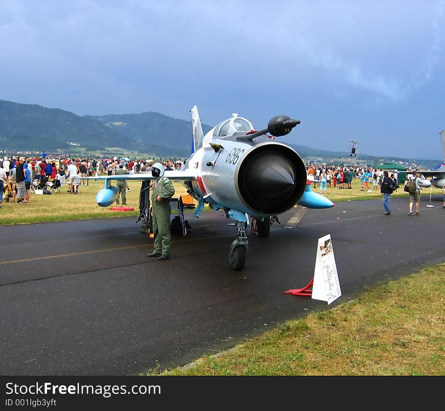 Romanian jet fighter