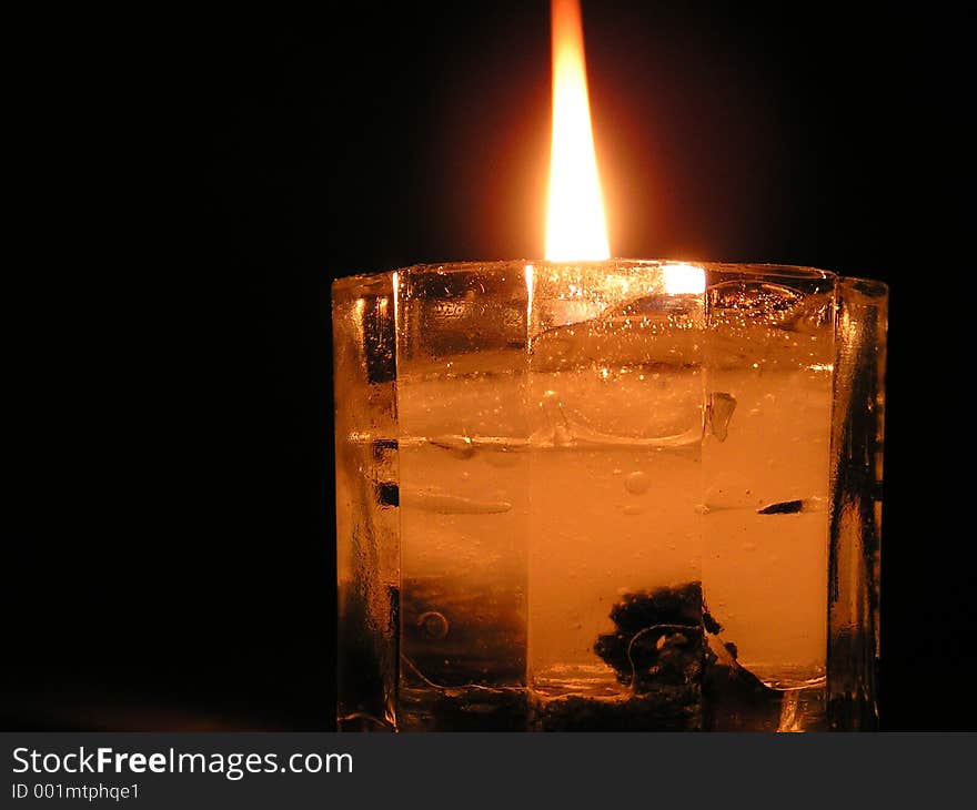 Liquid candle