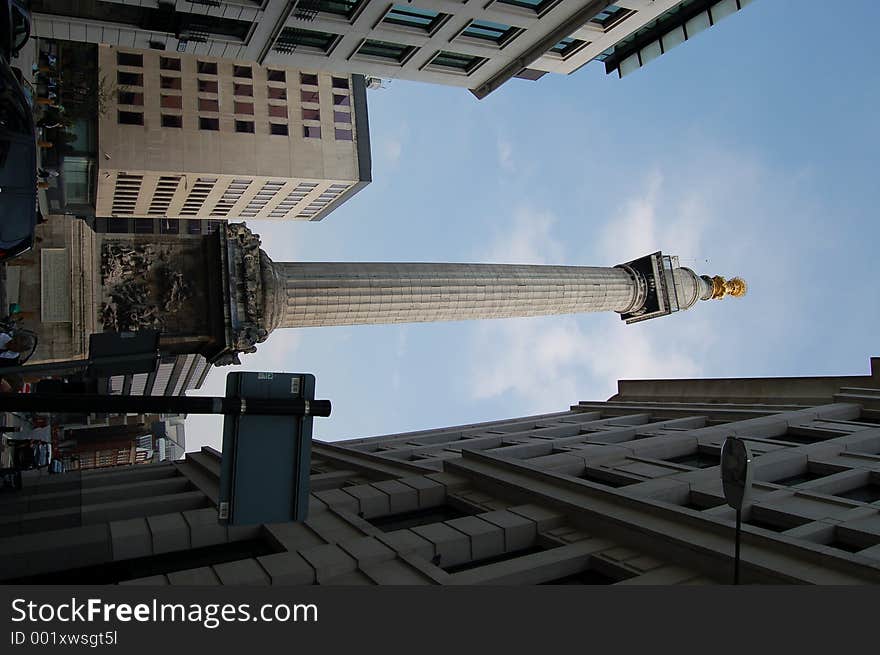 This is an image of an obelisk in London. This is an image of an obelisk in London.