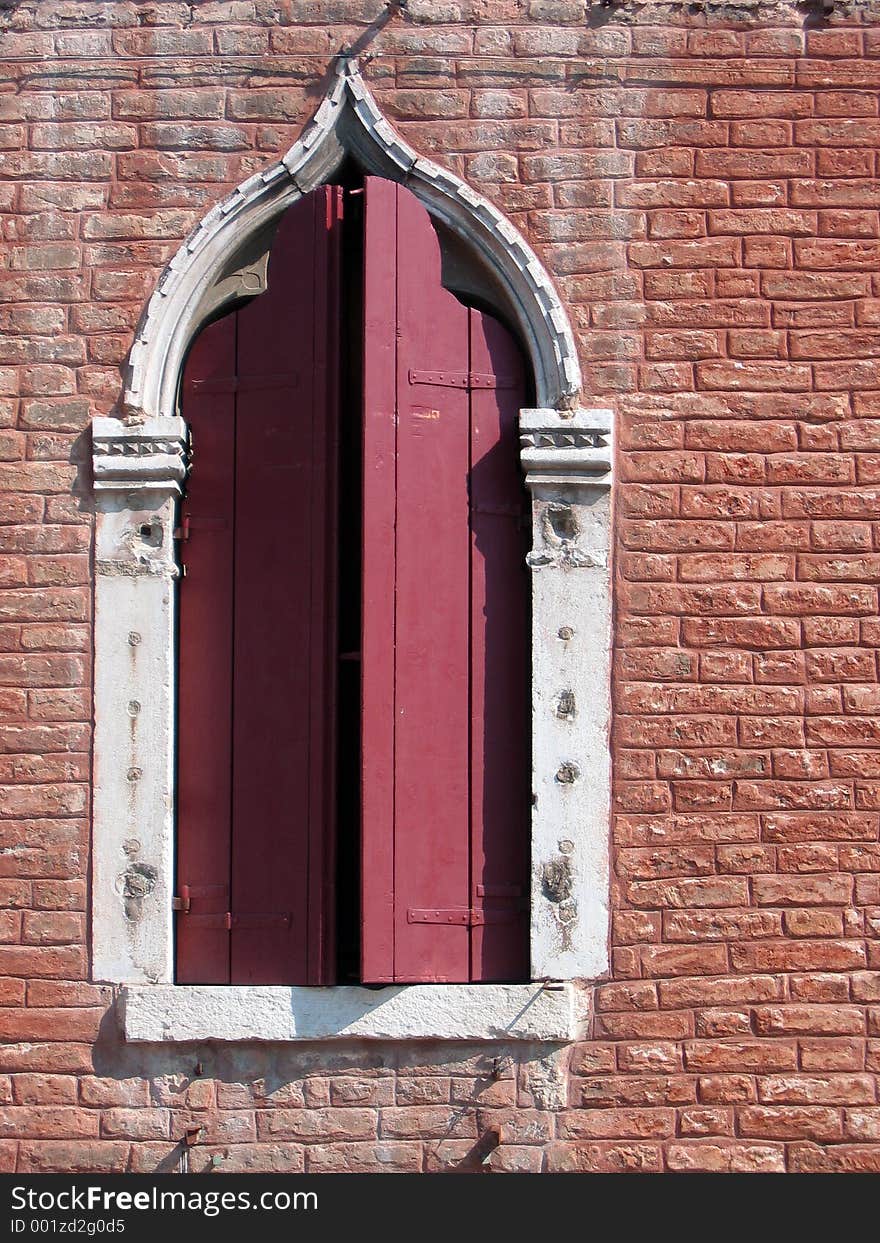 Venice detail 5 – Byzantine window