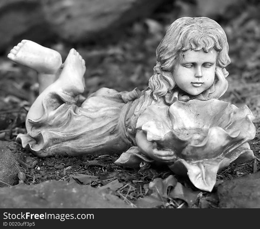 Small Statue of LIttle Girl