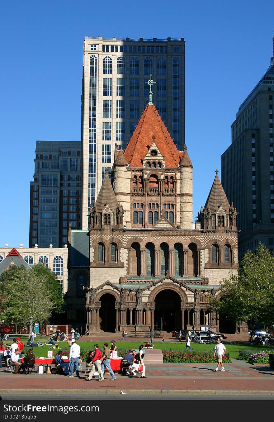 Copley Square is one of the most sophisticated areas of the city with fashion shops, gourmet restaurants, art galleries and the Boston Public Library. Copley Square is one of the most sophisticated areas of the city with fashion shops, gourmet restaurants, art galleries and the Boston Public Library