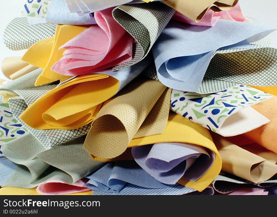 Color tissue -