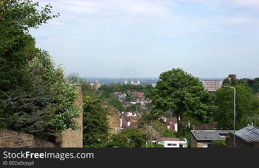 This is a view of London from the top of Highgate Hill. This is a view of London from the top of Highgate Hill.