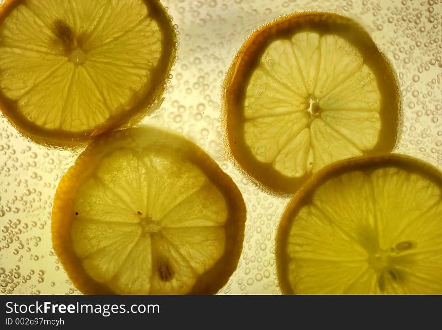 Lemon slices