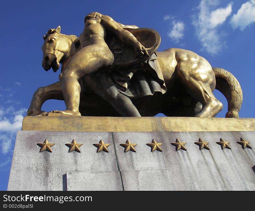 Photo of statue on the Washington D.C. side of Memorial Bridge. Photo of statue on the Washington D.C. side of Memorial Bridge.