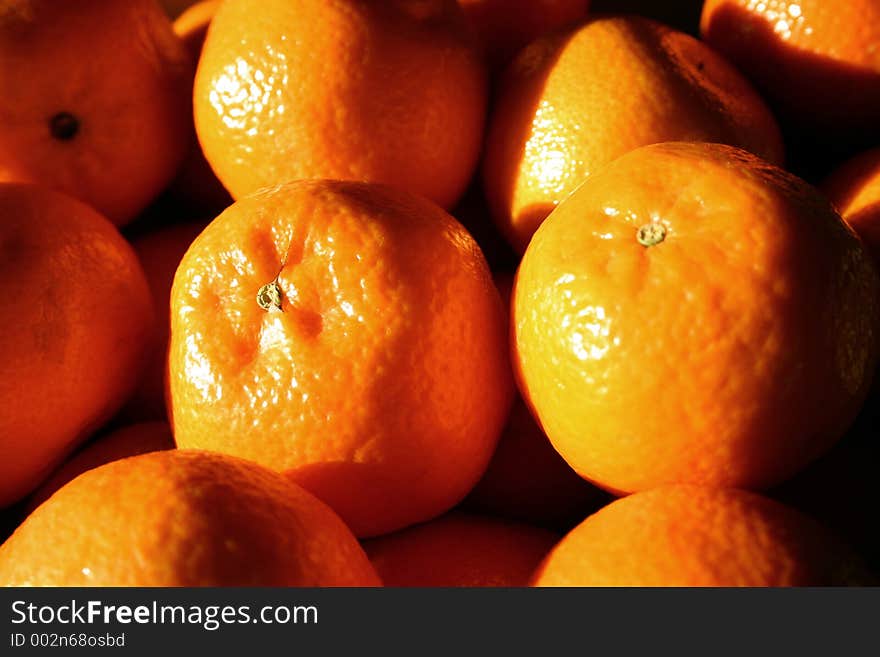 Satsumas - striking light from the side