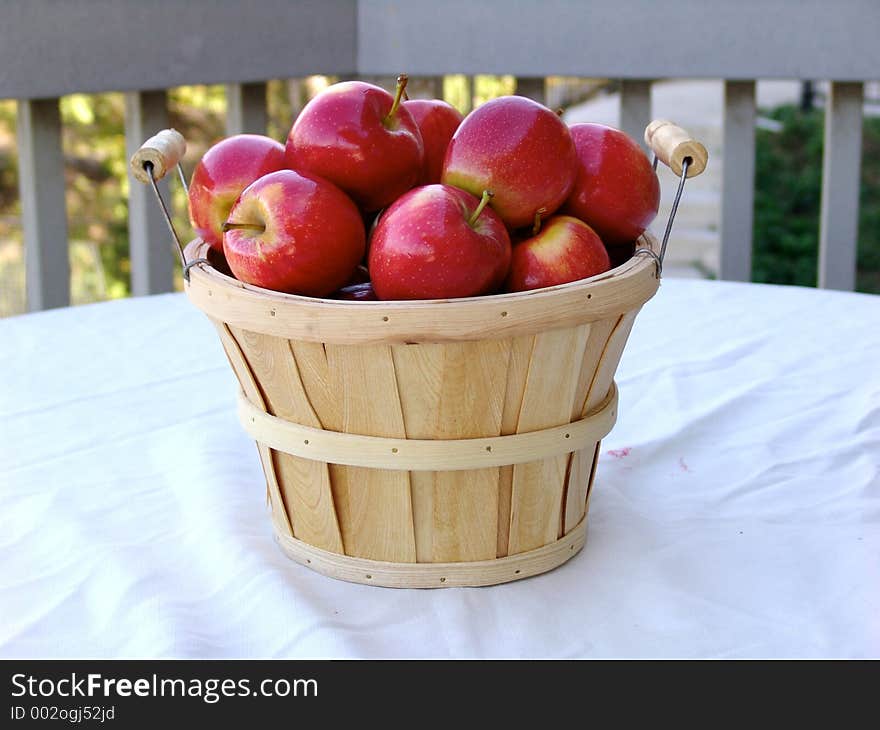 Image of delicious apples