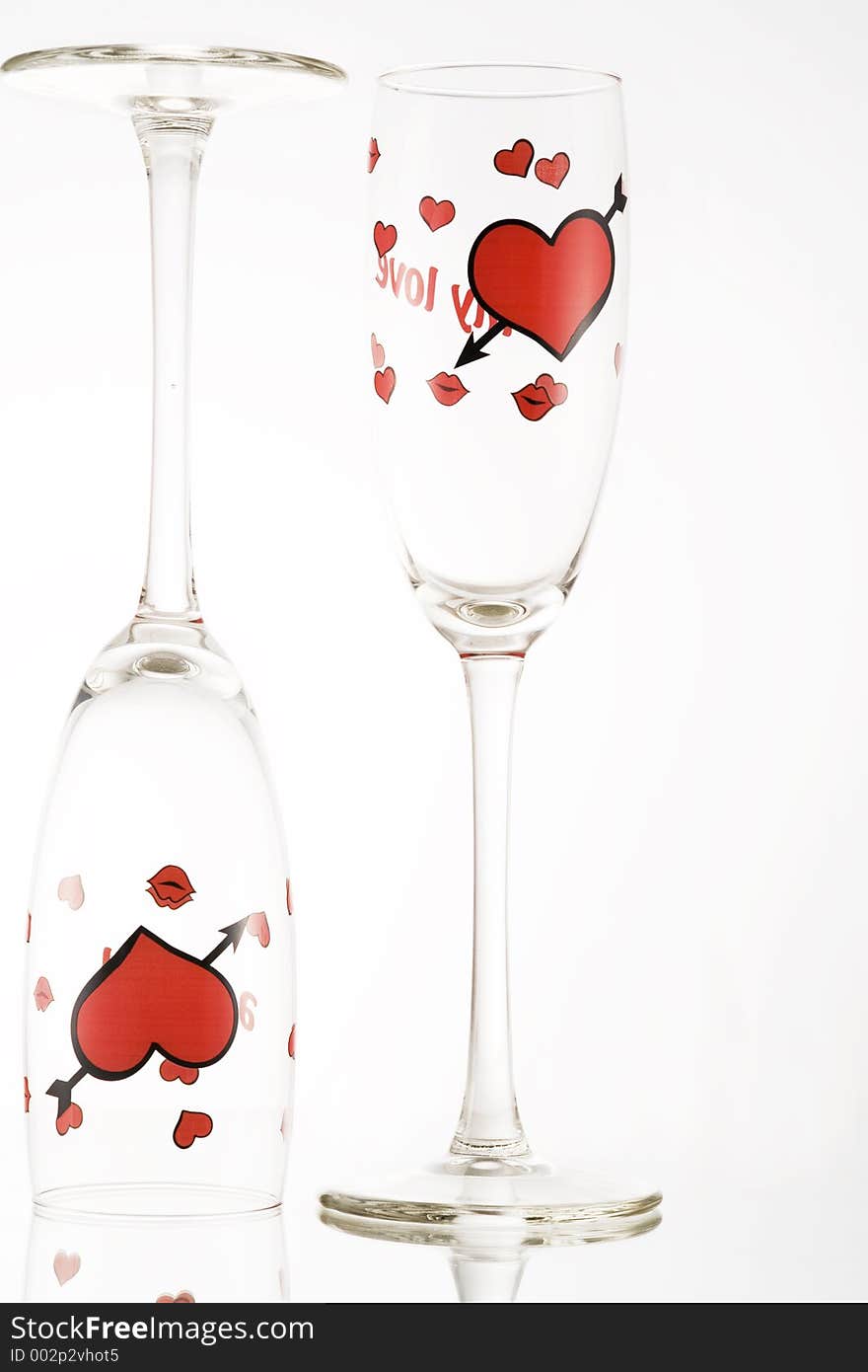 Hearty glasses for Valentine's day