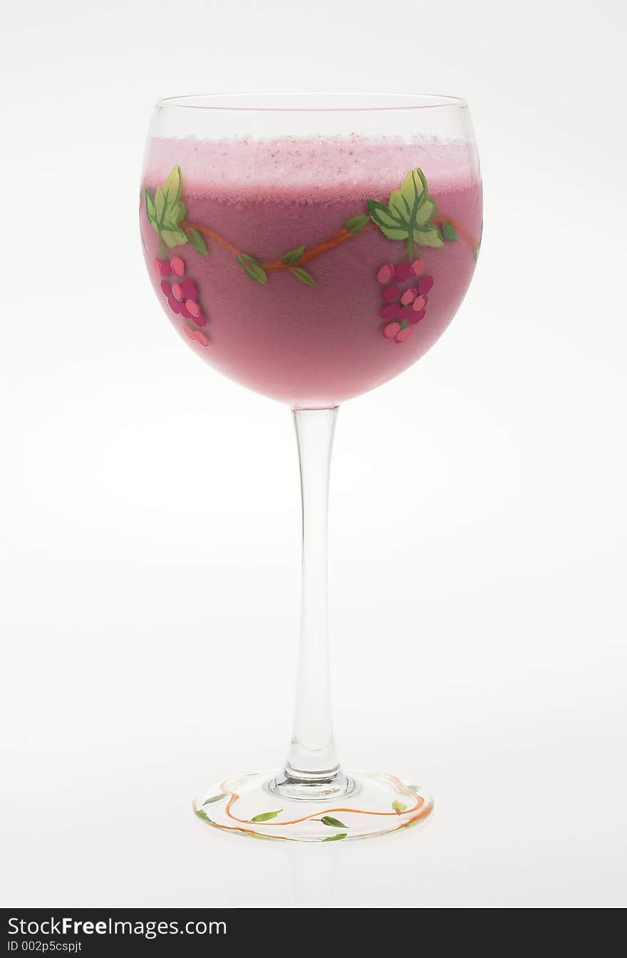 A frothy dessert drink made from fruit juice, which can pass as a mixed or virgin drink.