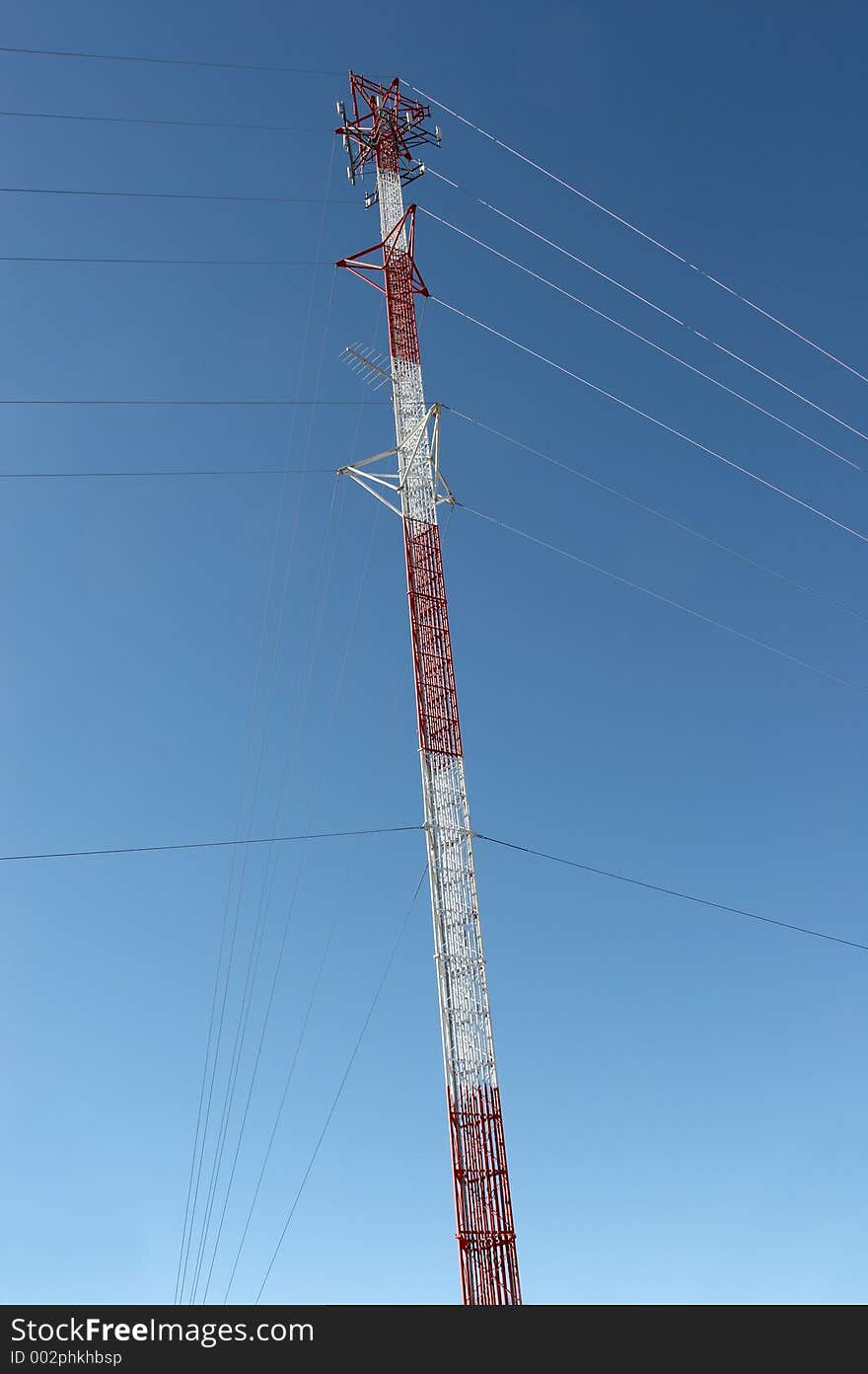 Antenna tower