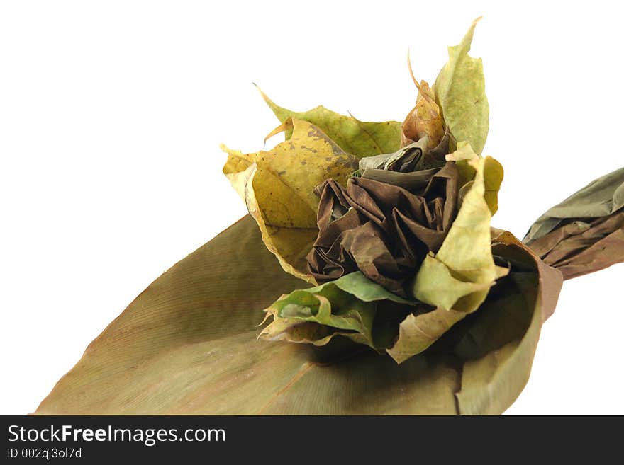 Autumn flower composition - tied up leaves