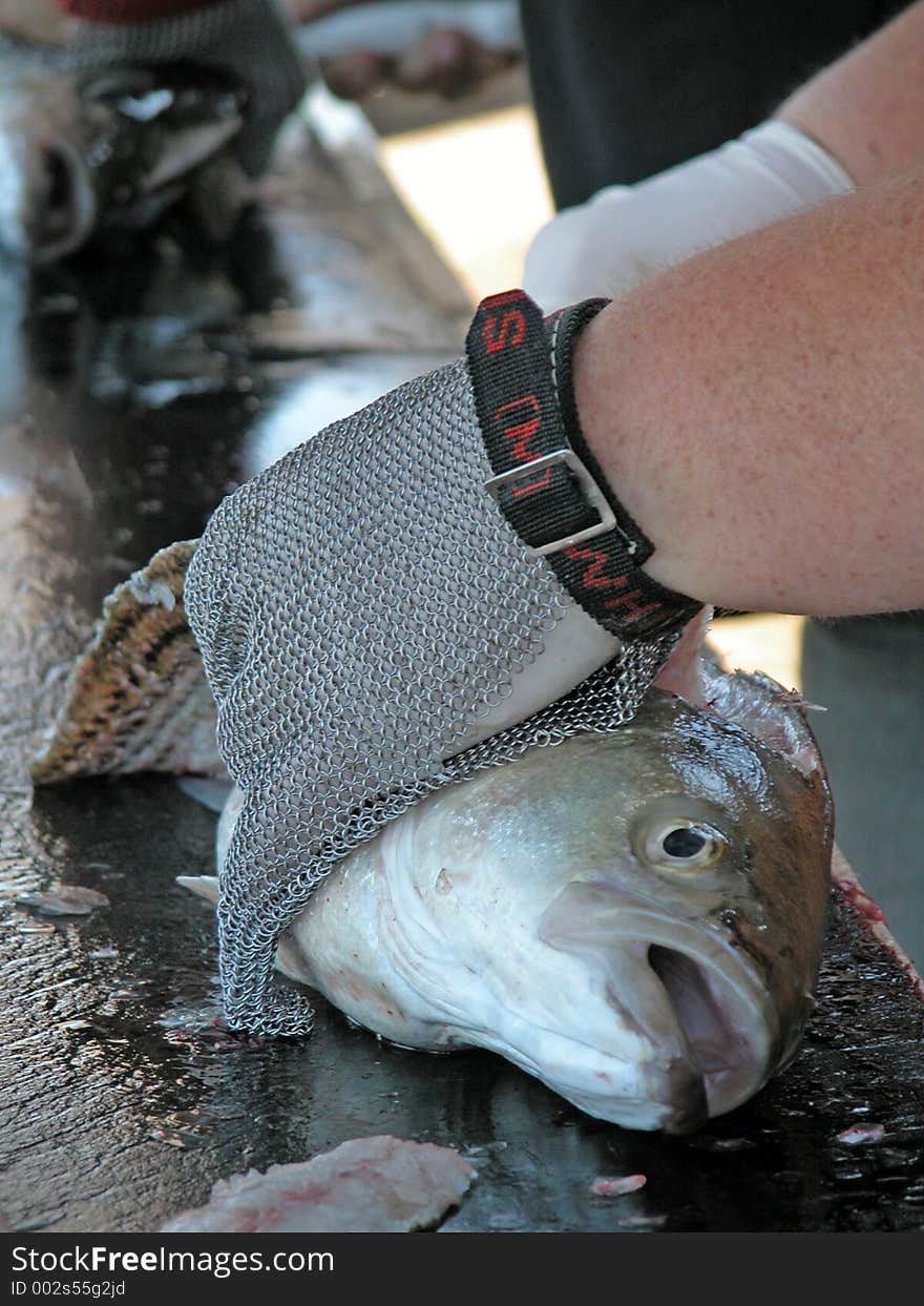 Fish cleaning