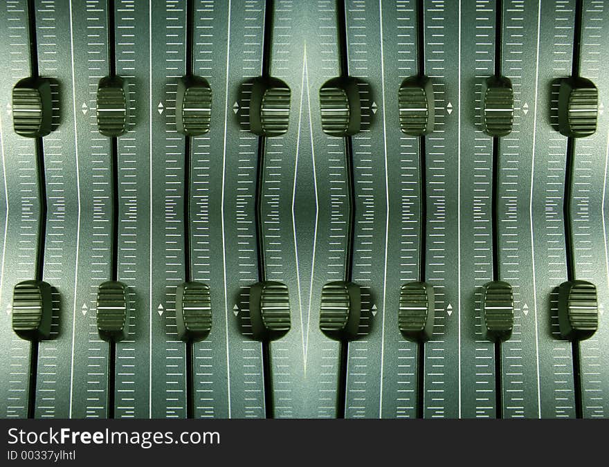 Audio faders pattern