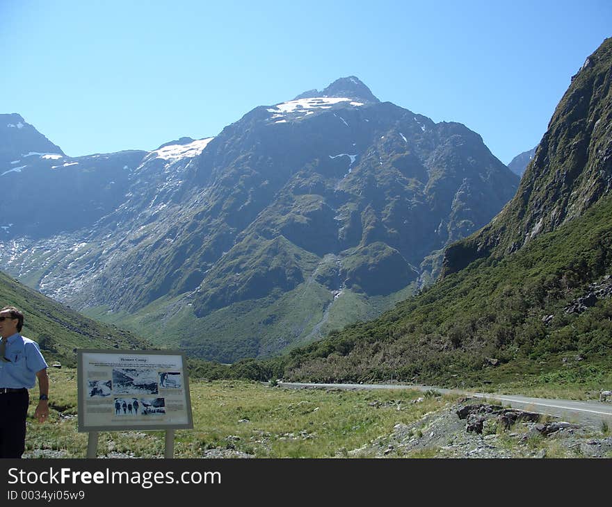 The road to Homer Tunnel