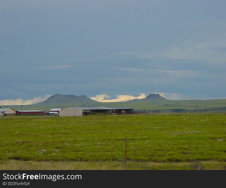 Mountain Trapping Cloud