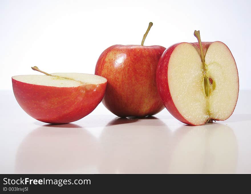 Delicious apples