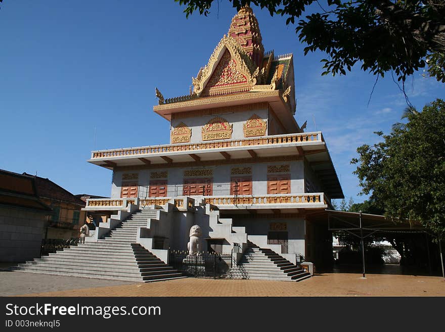 Wat outdam in Phomn Penh, one of the few temples not destroyed by the Khmer Rouge.