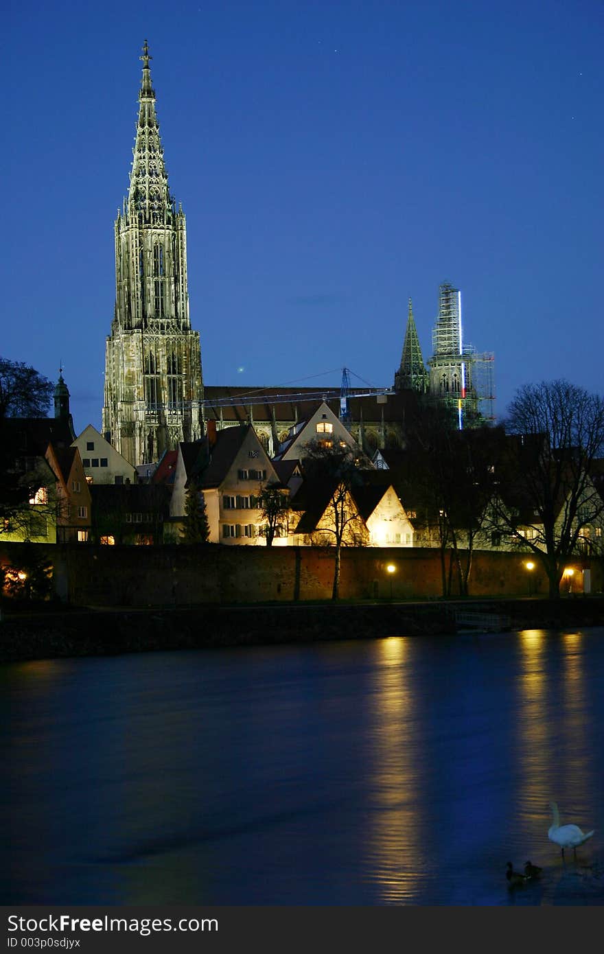 Minstre of ulm at night. Minstre of ulm at night